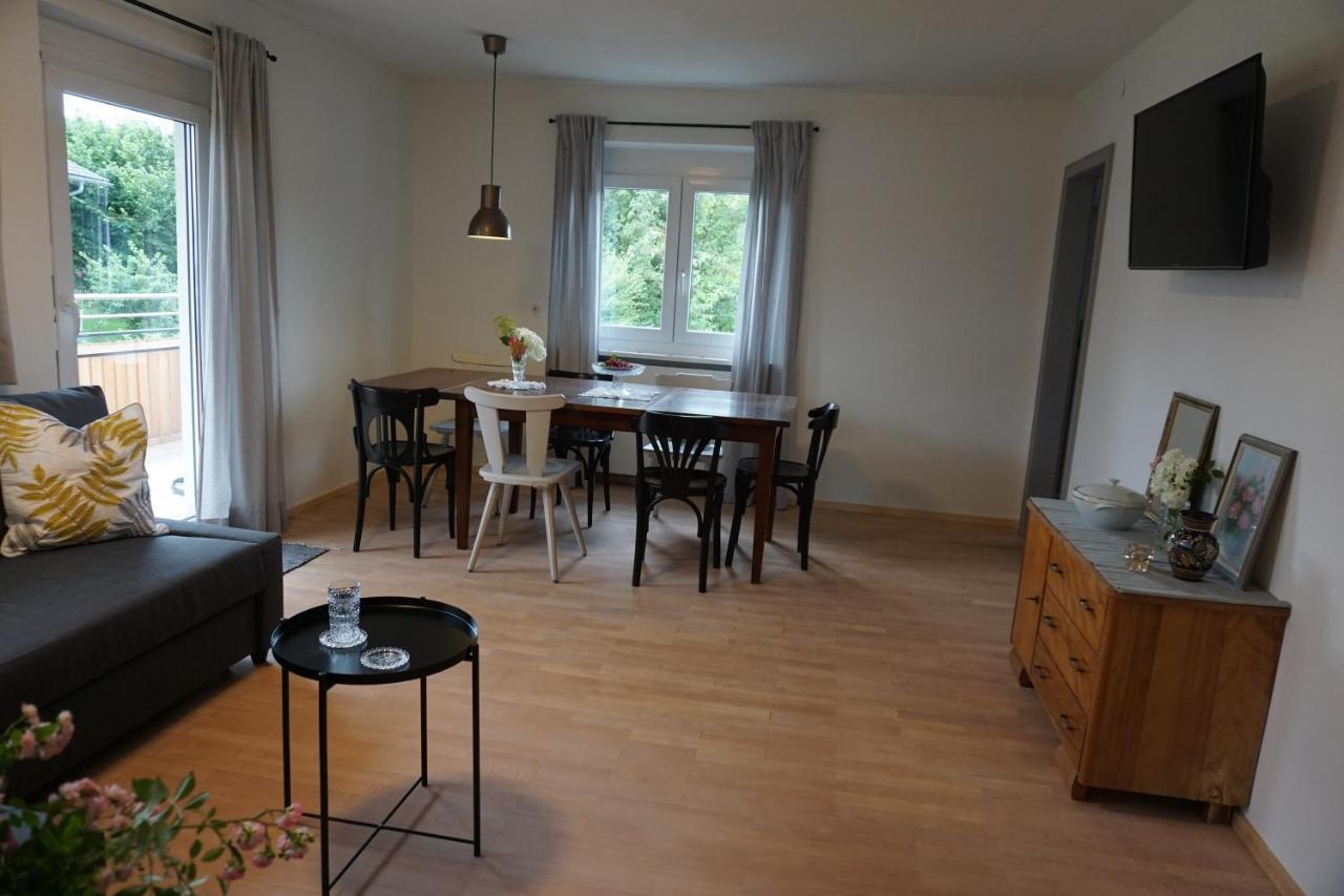 Wohnung Erdgeschoss Mit 3 Schlafzimmer In Ruhiger Gegend Mader Extérieur photo