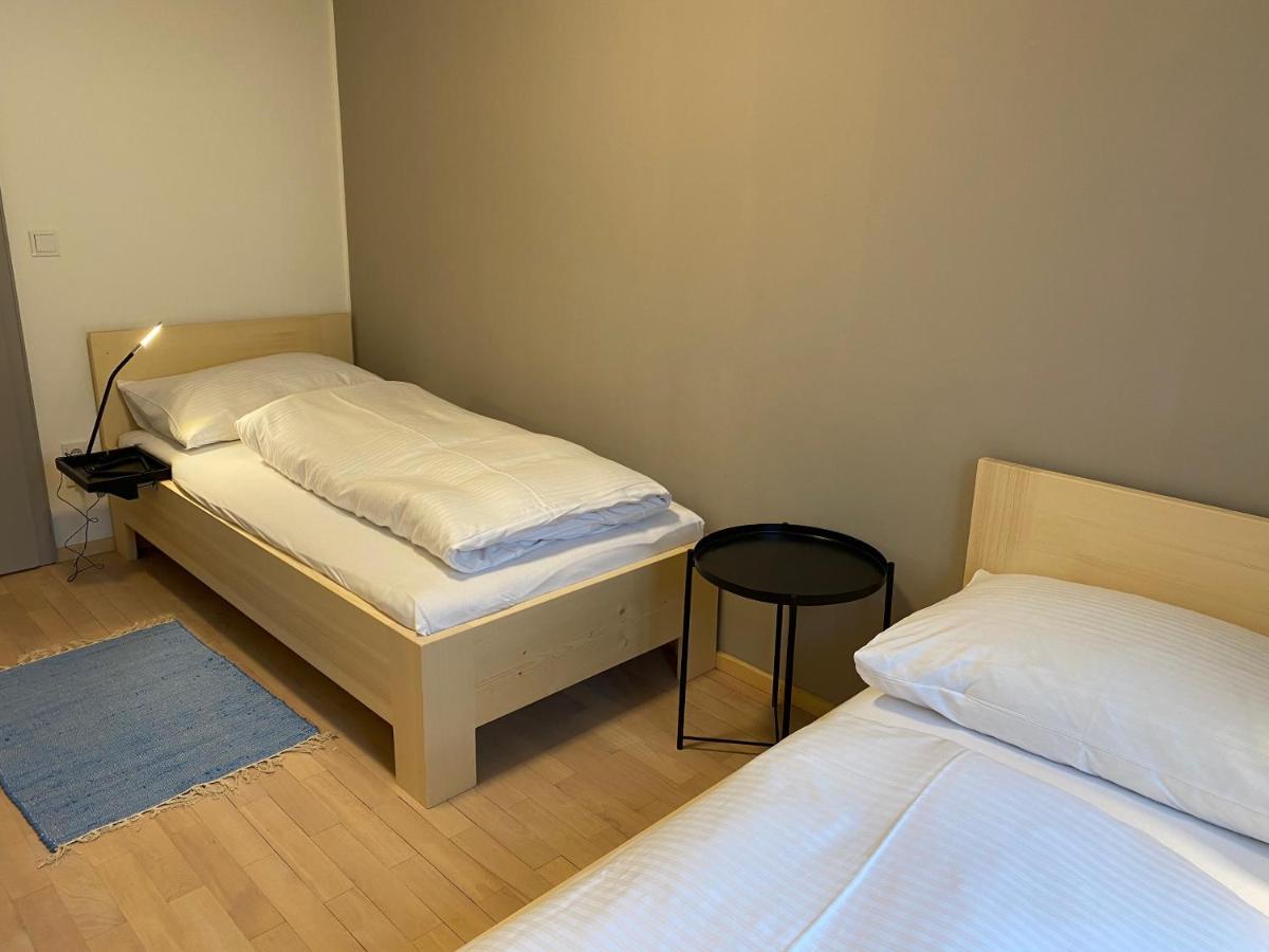 Wohnung Erdgeschoss Mit 3 Schlafzimmer In Ruhiger Gegend Mader Extérieur photo